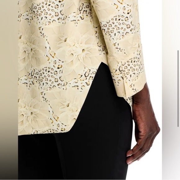CHIARA BONI Top in Elgah Print Leopard Lotus Made in Italy NWT - Picture 4 of 9